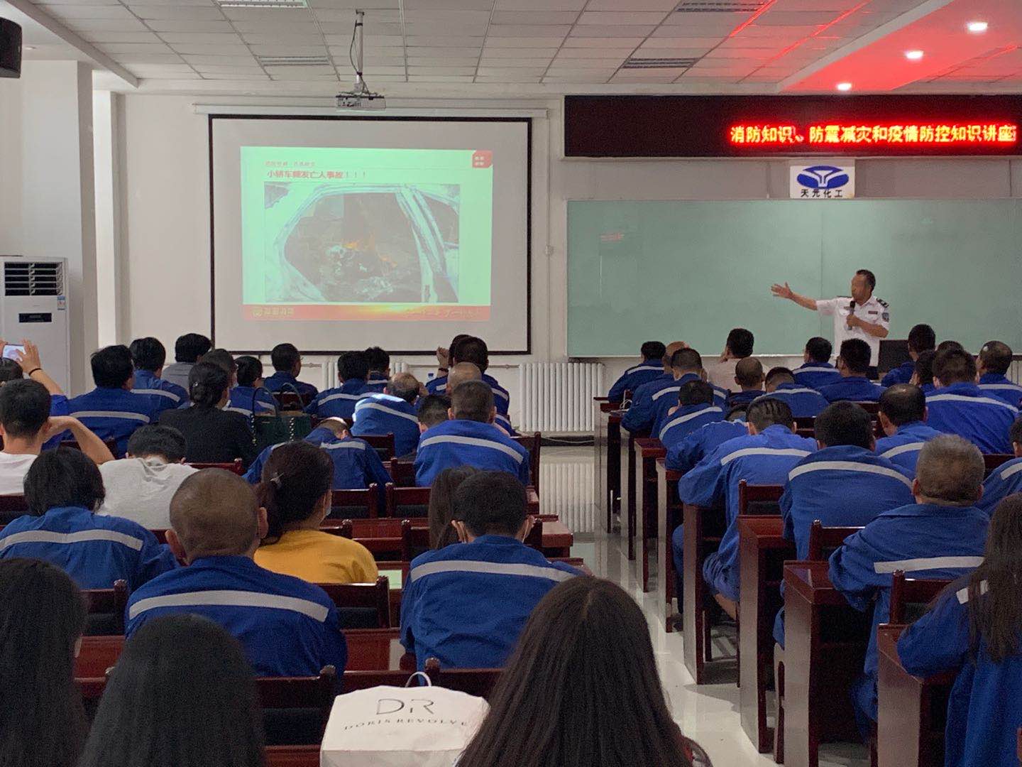 1592449700626498.jpeg 1592449700626498.jpeg