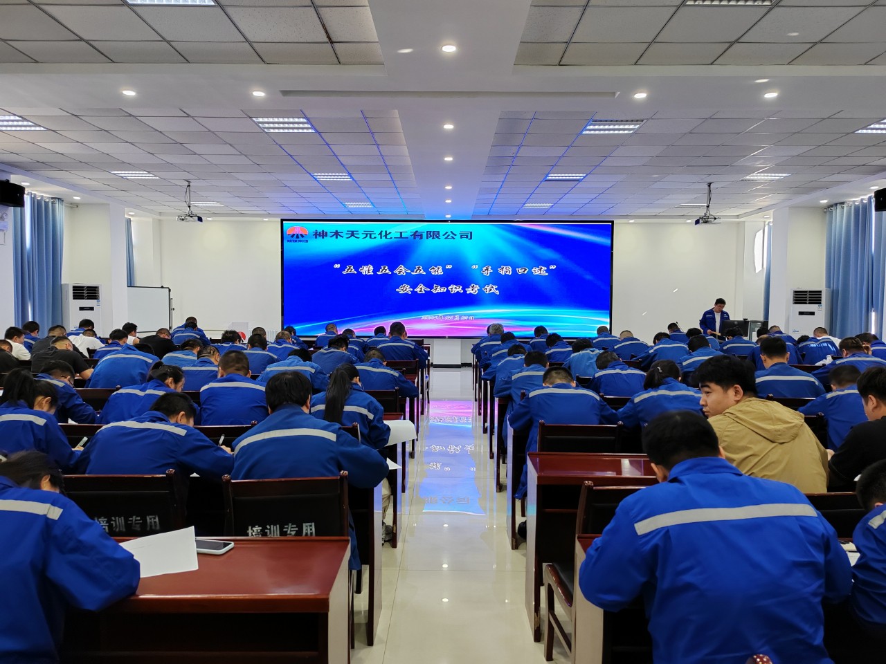 1718582844553028.jpeg 0.4.jpg